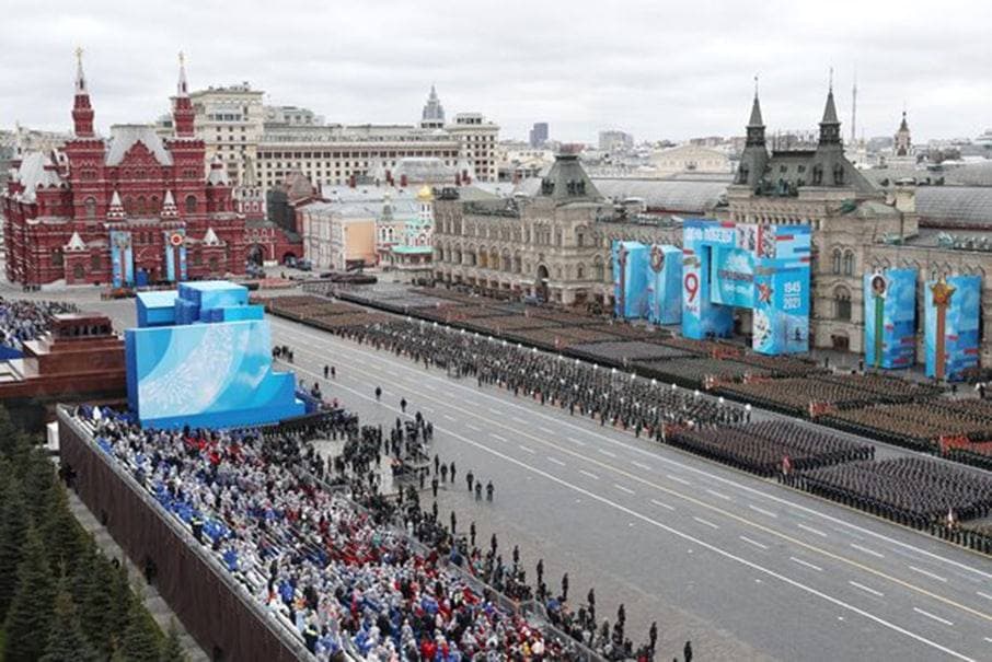 Как отметили День Победы в России? Что пишут иностранные СМИ о параде Победы в Москве - 6 - изображение