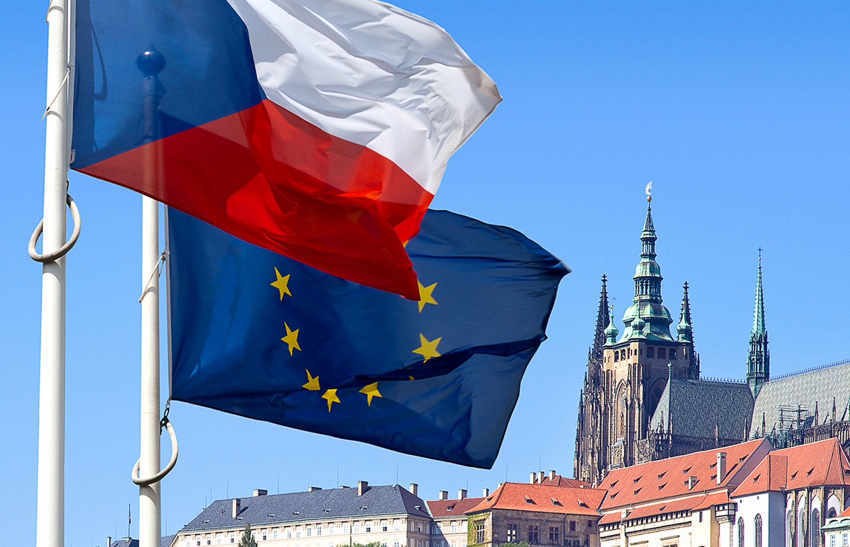 В Чехии призвали правительство пересмотреть отношения с Россией