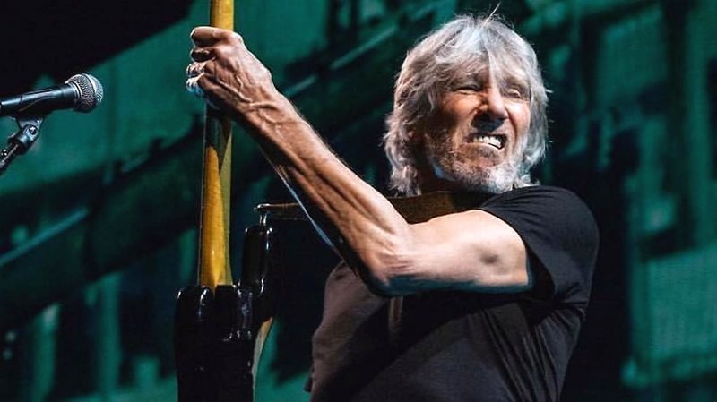 «Иди к черту»: основатель Pink Floyd послал Цукерберга и назвал его «мелким мерзавцем»