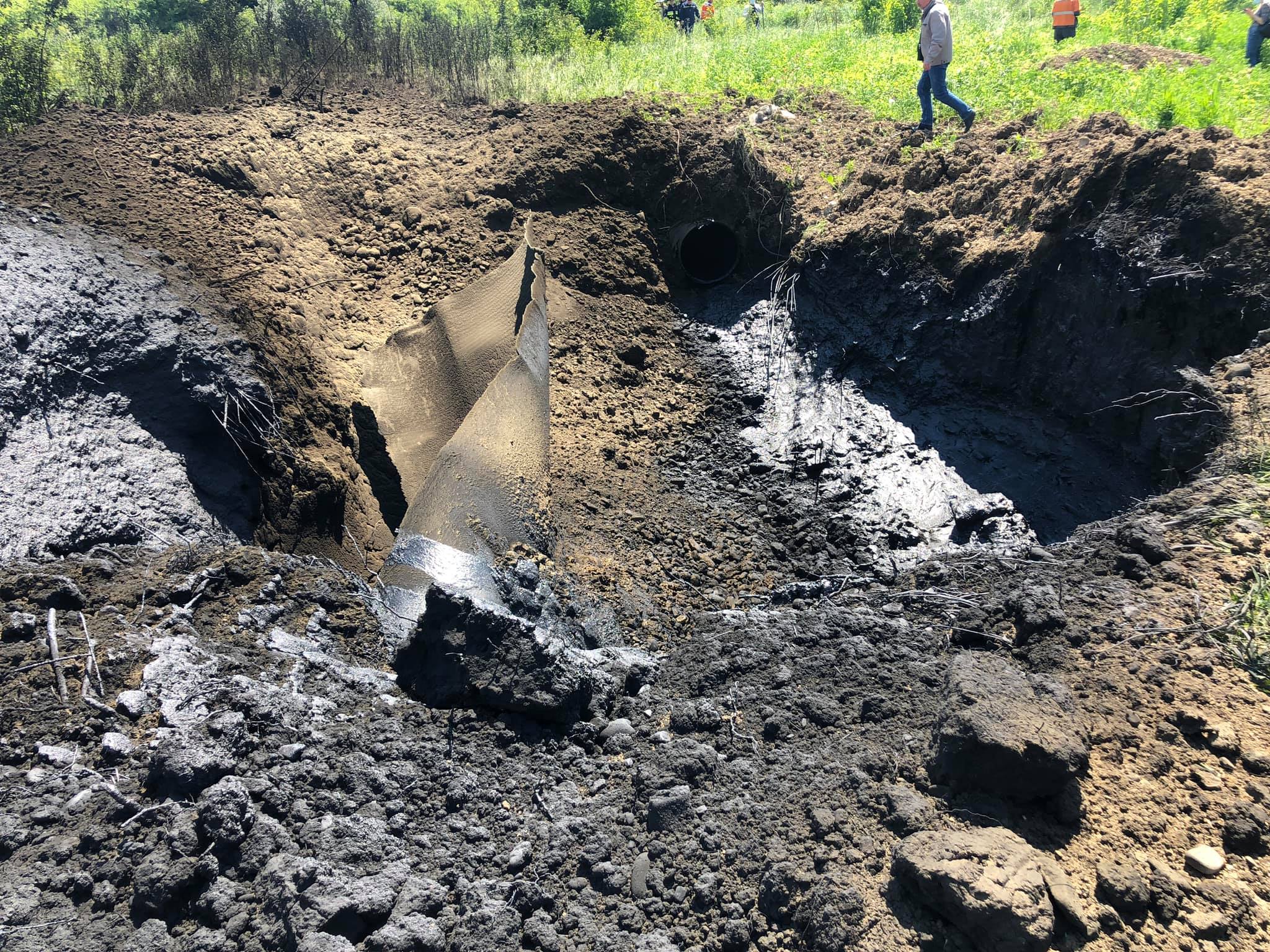 На Прикарпатье произошла авария на газопроводе: обесточено одно село (фото) - 4 - изображение