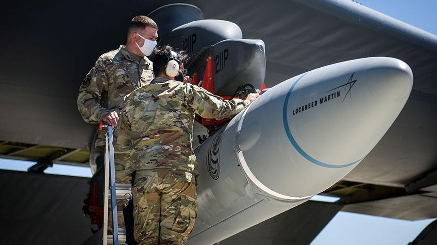 Пентагон планирует ускорить развертывание гиперзвукового оружия