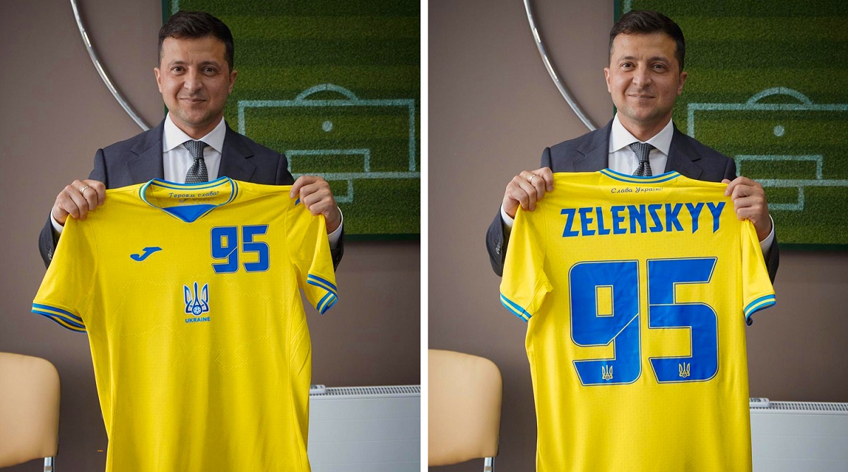 УЕФА обязал сборную Украины убрать с формы лозунг «Героям слава!»