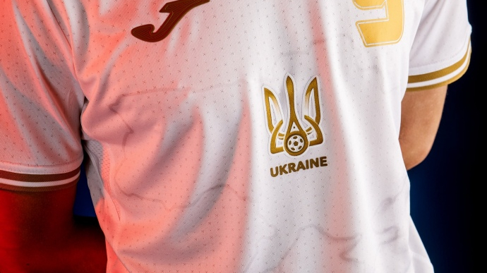 Российский футбольный союз обратился в УЕФА из-за формы сборной Украины