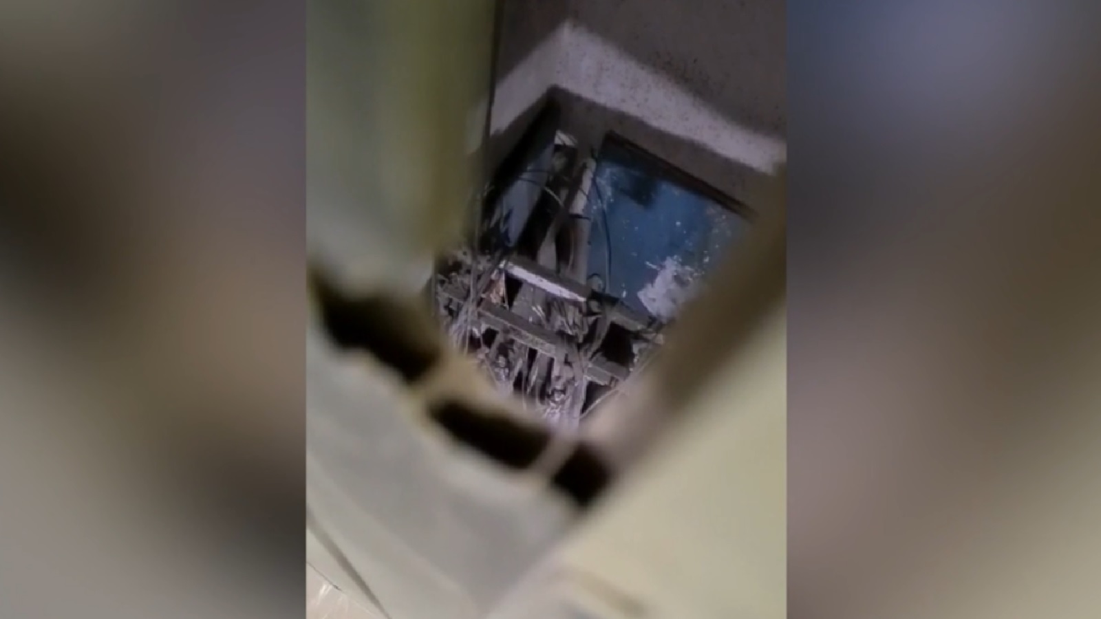 В Польше с 15 этажа рухнул лифт с украинскими заробитчанами