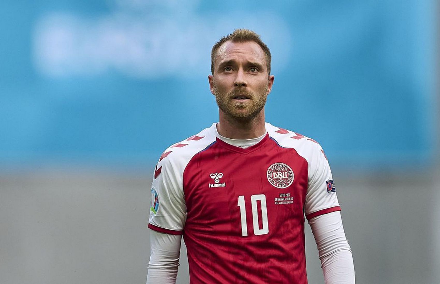 Евро-2020: матч Дания — Бельгия остановили на 10 минуте, чтобы поддержать Кристиана Эриксена