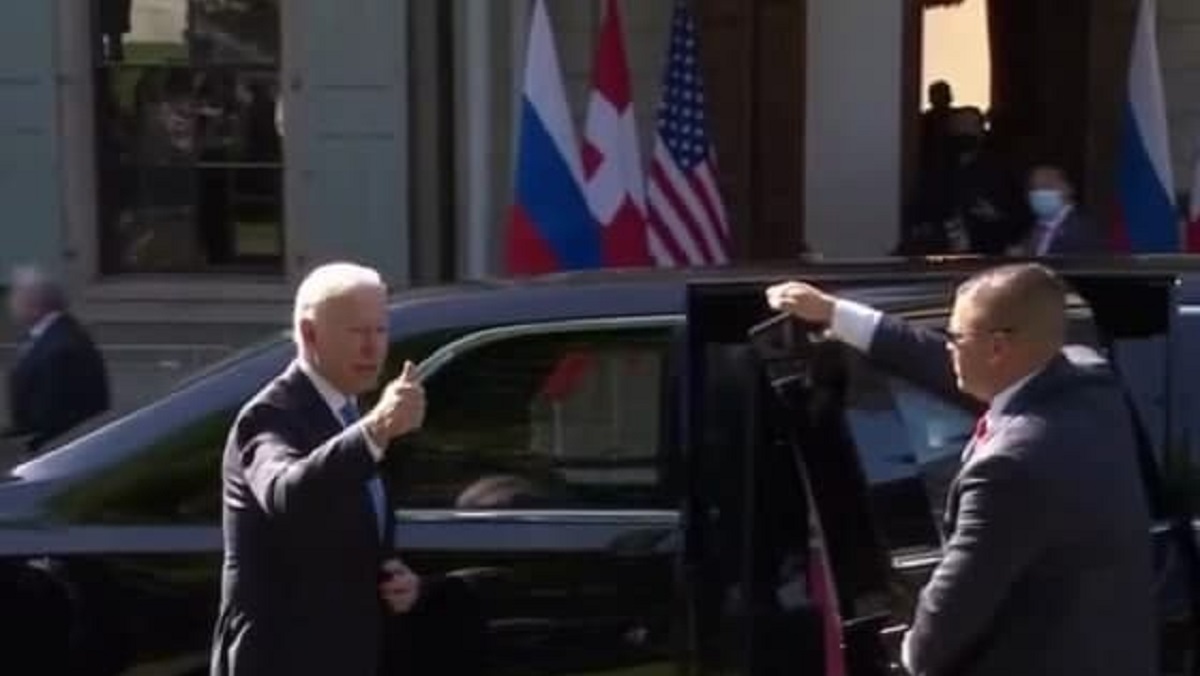 Байден покинул место переговоров с Путиным