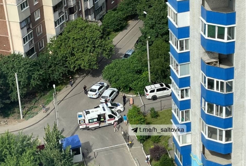 В Харькове мужчине выстрелили в шею: полиция начала спецоперацию