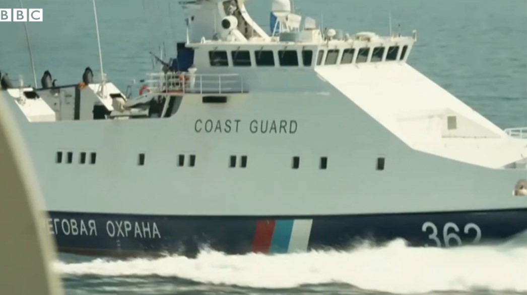 Появилось видео с британского эсминца во время инцидента возле Крыма