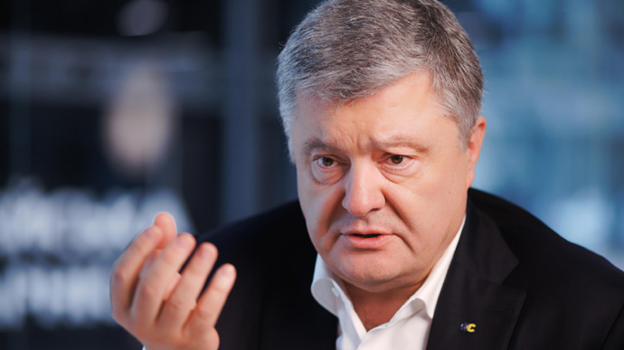 Порошенко пообещал отобрать Крым у России за год