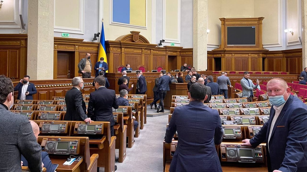 Рада переименовала День защитника Украины с учётом гендерного равенства