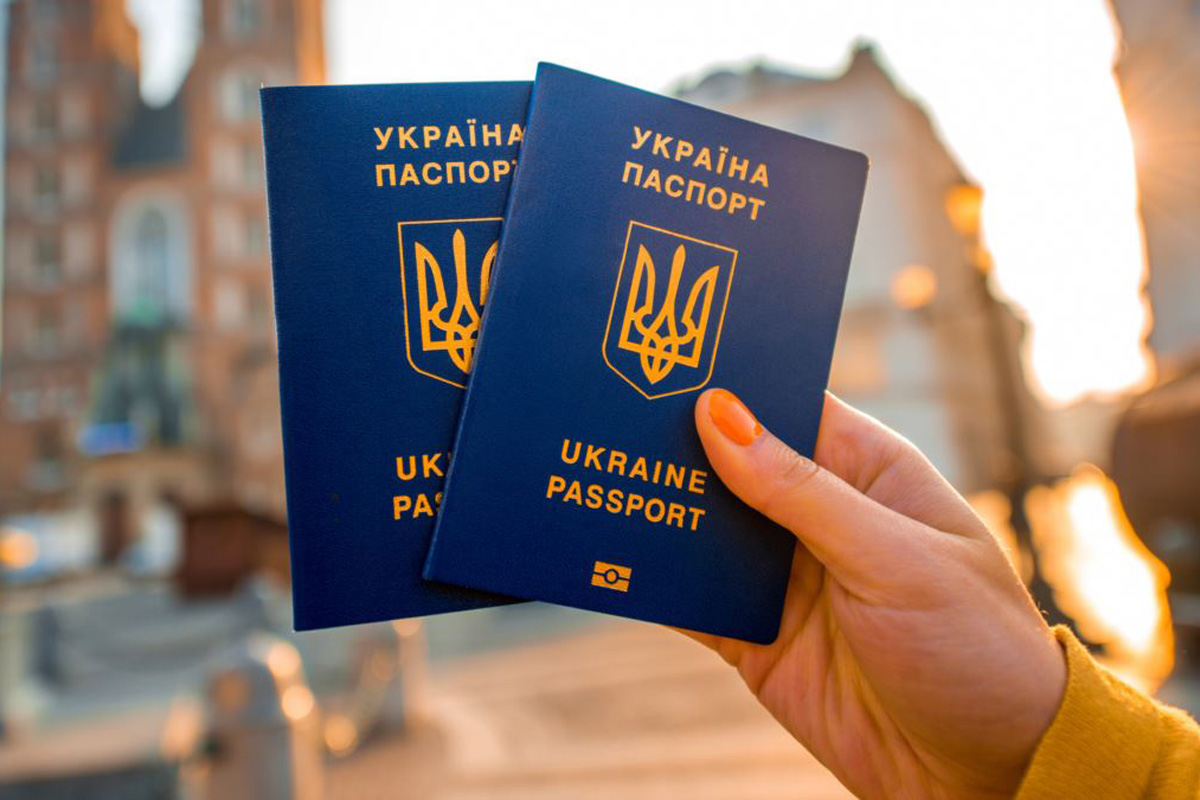 Рейтинг Henley & Partners: паспорт Украины – лучший на постсоветском пространстве