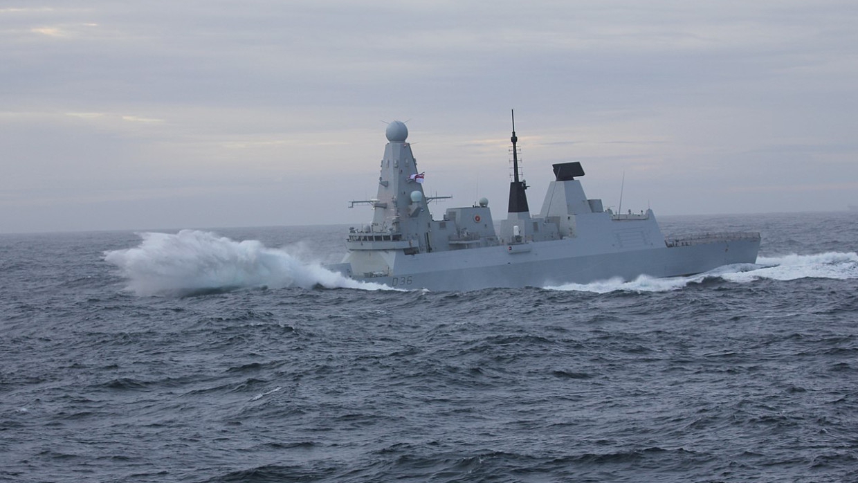 Defender остался единственным действующим эсминцем в ВМС Британии