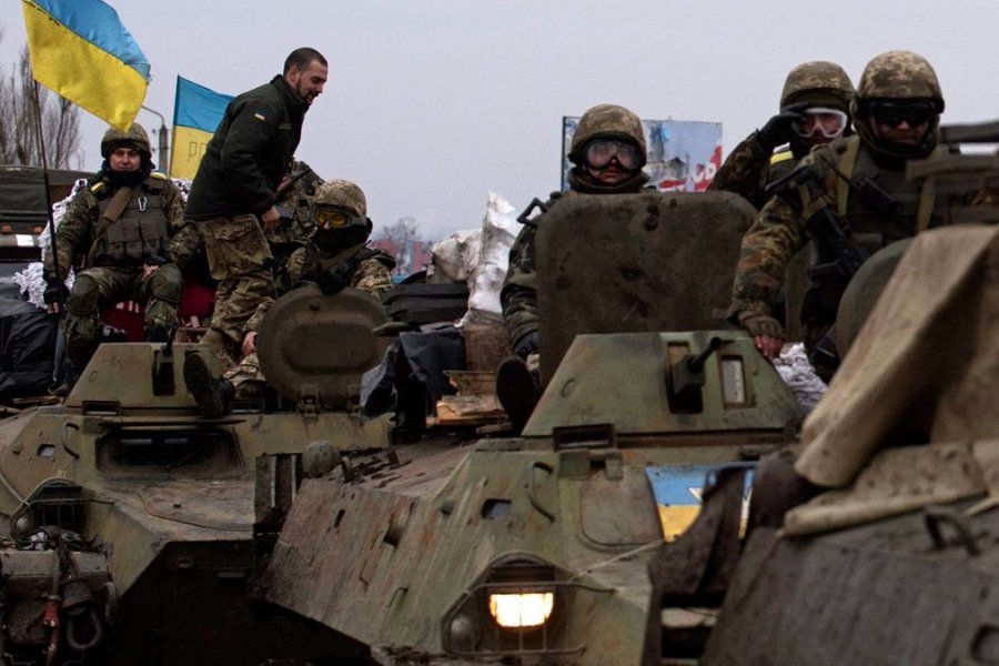 Арестович рассказал, при каких условиях Украина пойдет в наступление на Донбассе
