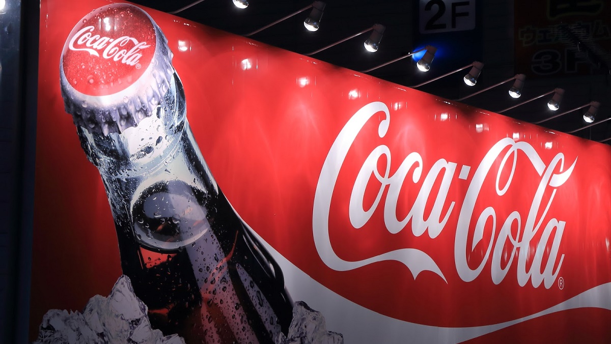 Экологи обвинили Coca-Cola в «убийстве» пляжей