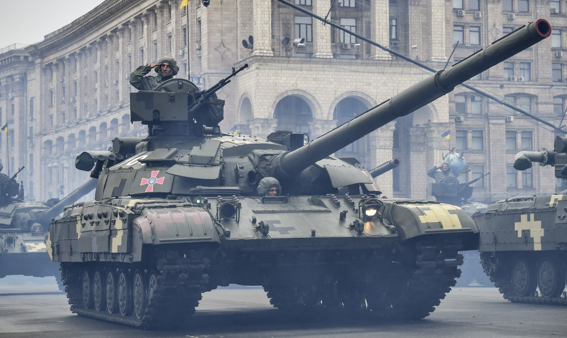 Вооружение СССР и штучные украинские модификации: разбор техники на параде ко Дню Независимости - 22 - изображение