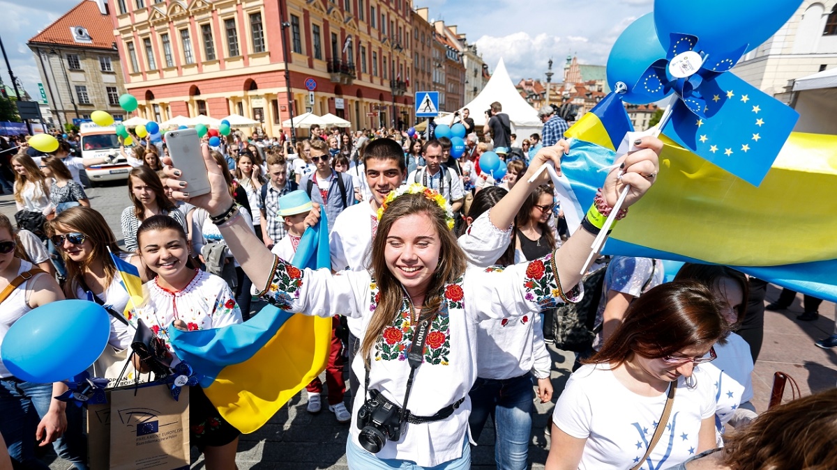 В Польше зарегистрировано рекордное число украинцев с видом на жительство