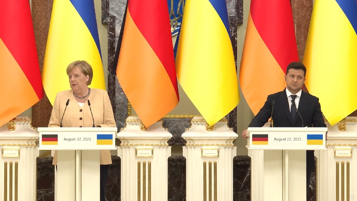 «Я не хочу чем-то угодить России»: Меркель объяснила, почему её не будет на саммите «Крымской платформы»