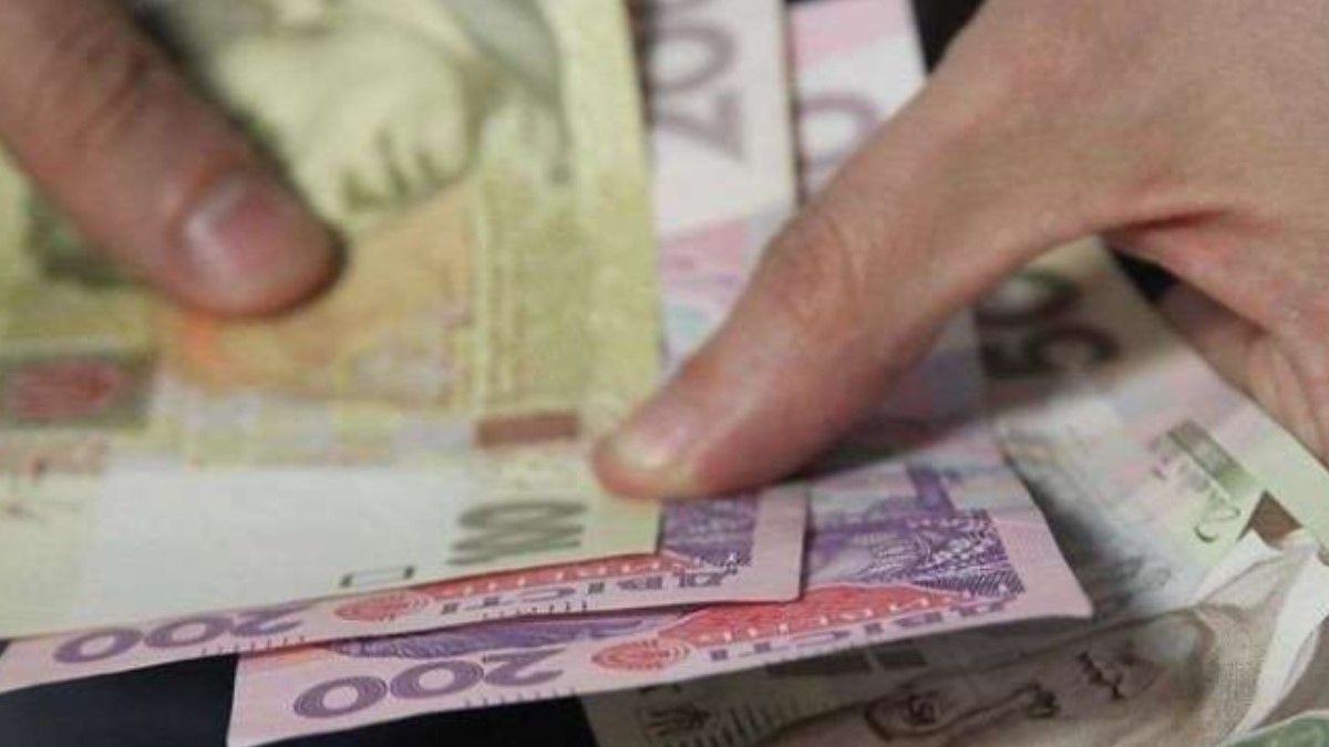На Харьковщине чиновники и сотрудники банка присваивали пенсии жителей неподконтрольных территорий