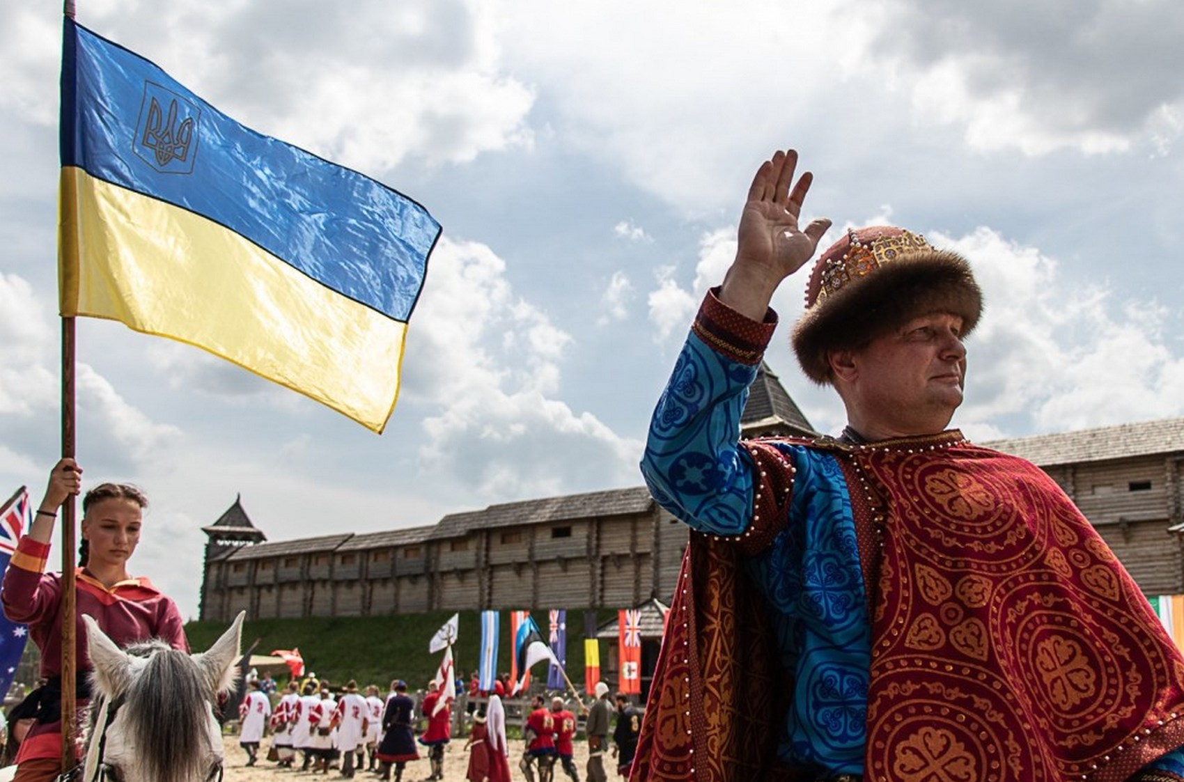 У Зеленского предложили переименовать Украину, добавив к названию слово «Русь»