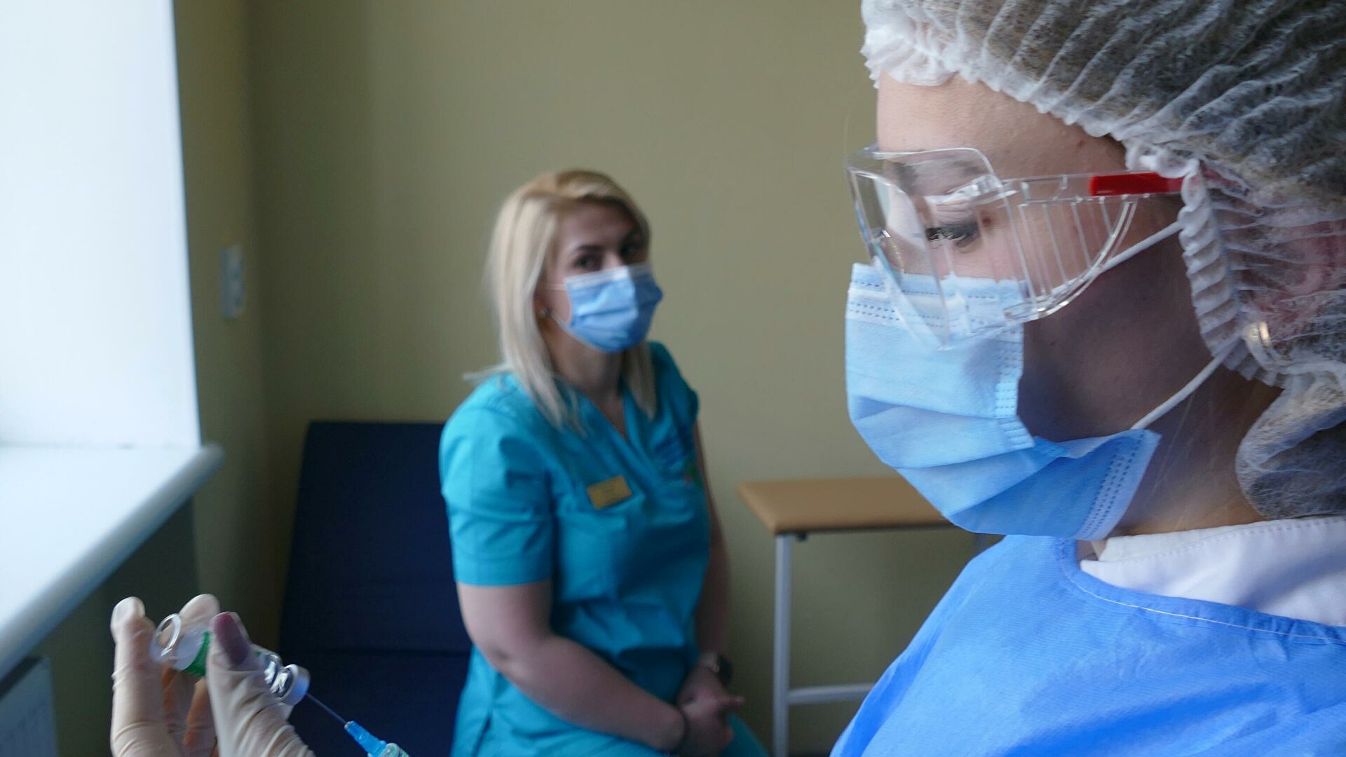 В Украине подтвердили более 6 тысяч новых COVID-случаев
