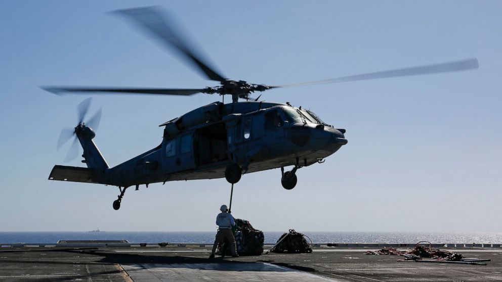 В Калифорнии вертолет ВМС США упал в океан