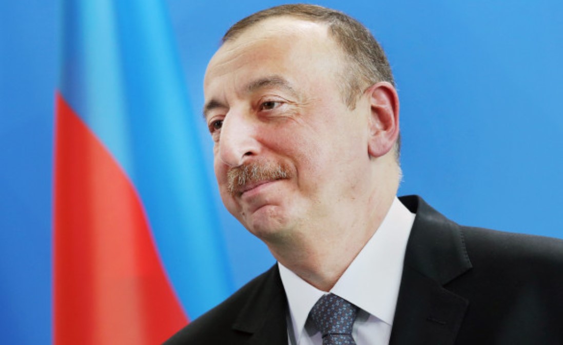 Азербайджан подал новые заявки на закупку новых образцов оружия в России