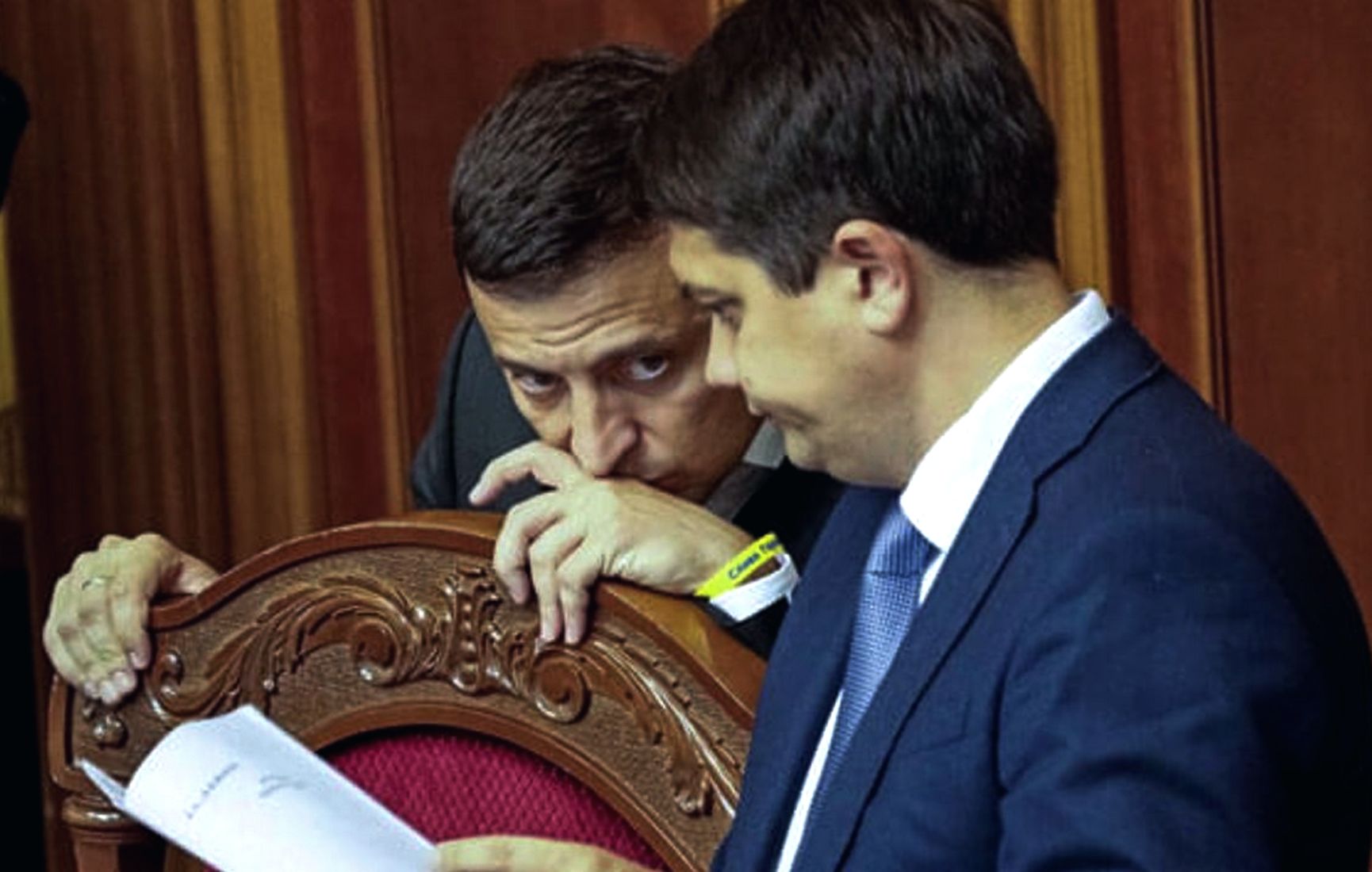 В ОП заявили, что Зеленский не причастен к запуску процедуры отставки Разумкова