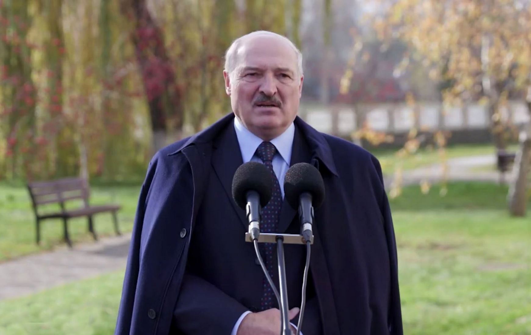 «Жалко людей»: Лукашенко заявил, что РБ готова продавать электроэнергию в Украину и Литву