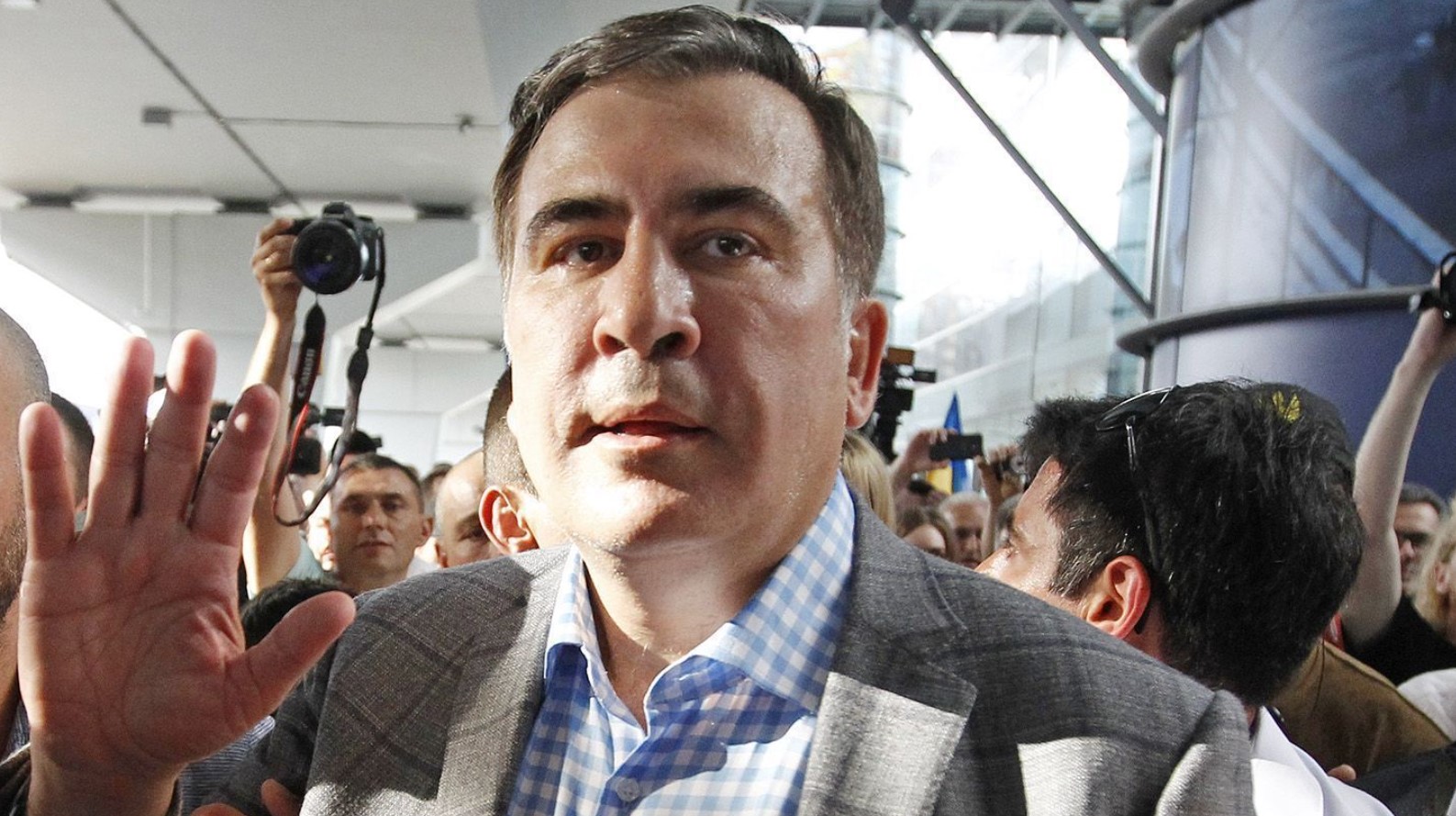 ГПСУ отстранила ряд пограничников из-за выезда Саакашвили из Украины