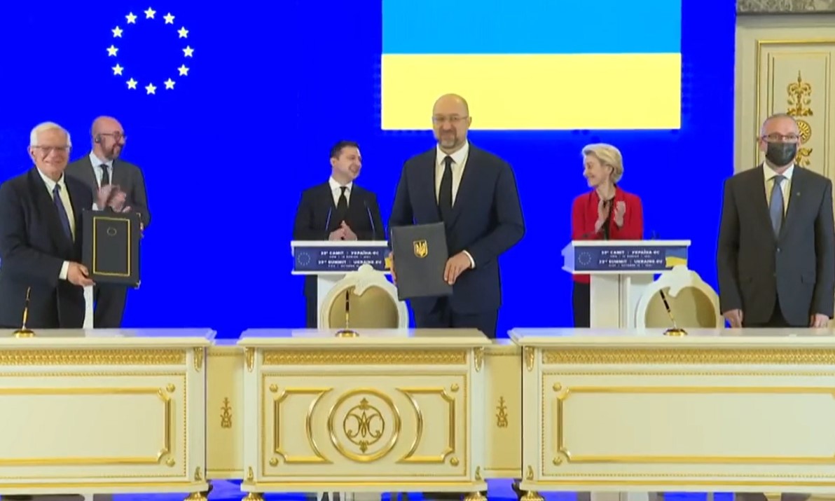 Украина и ЕС подписали соглашение об «открытом небе» - 2 - изображение