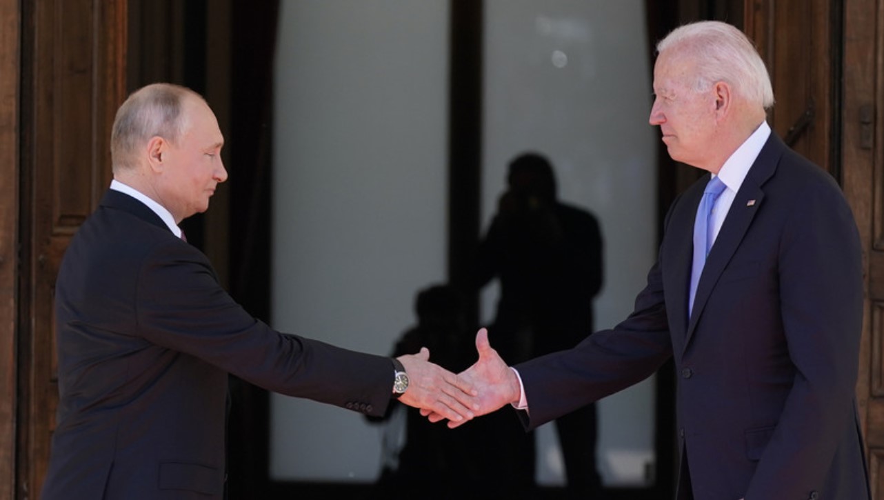 В Кремле допускают встречу Путина и Байдена до конца года