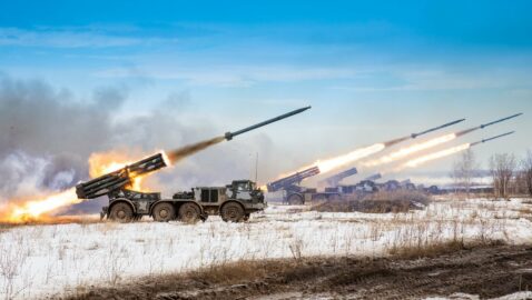 «Заглушить, изолировать и обрушить мощный артиллерийский удар»: Forbes обнародовал план ВС РФ по разгрому украинской армии