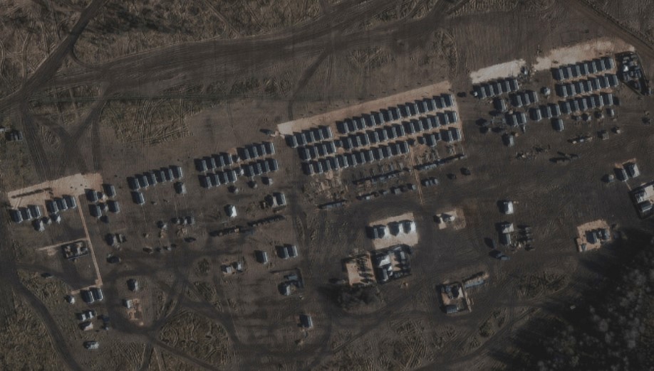 Politico показало спутниковые фото войск РФ «на границе с Украиной» - 1 - изображение