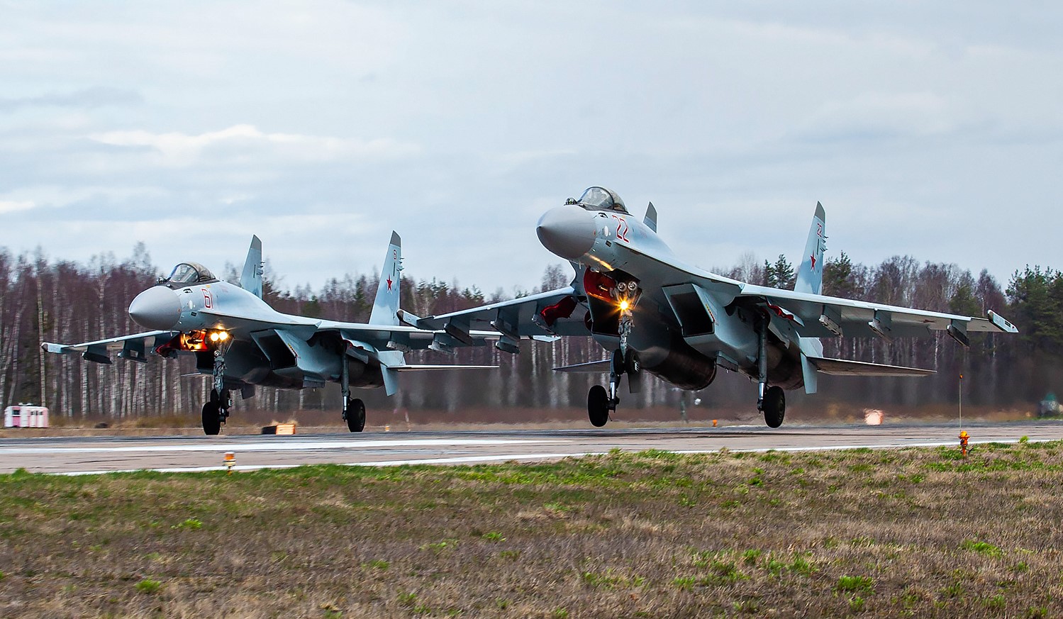 Опубликовано видео учебного боя Су-35С