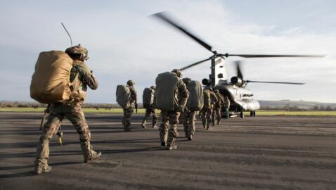 Минобороны Британии разработало план «оперативной и безопасной» эвакуации своих военных из Украины при вторжении армии РФ