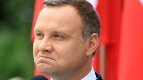 Дуда: Польша не намерена вмешиваться в войну и посылать в Украину своих солдат или боевое оружие