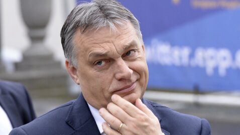 Венгрия издала указ, запрещающий поставлять оружие в Украину