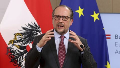 «Это недальновидно и не отвечает интересам Европы»: Украина возмутилась призывом Австрии не принимать её в ЕС