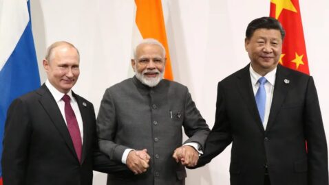 Business Insider: Китай и Индия сорвали планы Запада по удушению экономики России на фоне войны в Украине