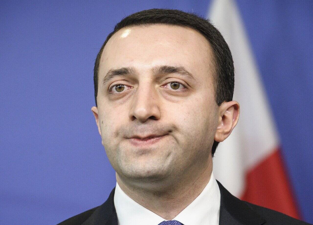 Премьер Грузии пообещал «восстановить территориальную целостность страны»